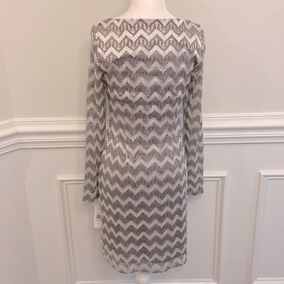 Jessica H lace dress - Picture 3 of 10